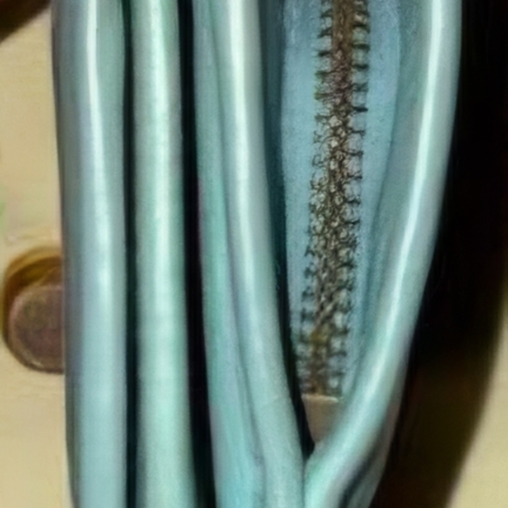 Gucci Aqua Leather Wallet with Bamboo Accent - Picture 6 of 10
